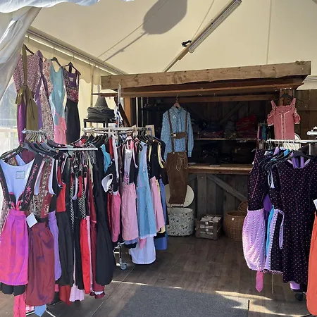 Wies'n Camp Kamp alanı
